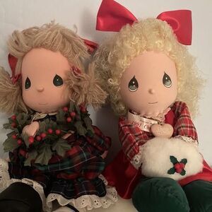 Christmas Holiday Precious Moments 2 dolls GUC & 2 free dolls